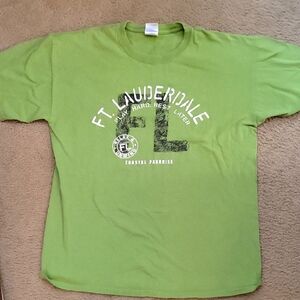 FT Lauderdale T-shirt Like New L